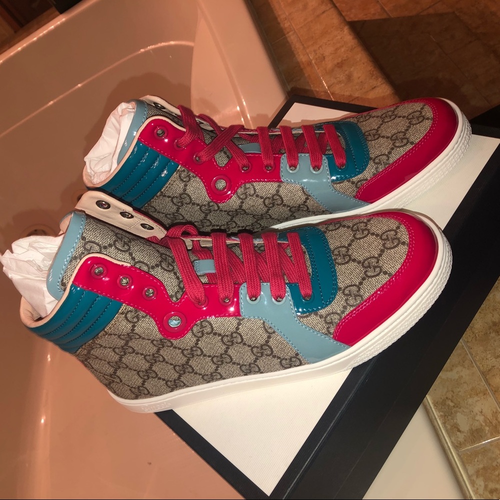 Gucci sneakers